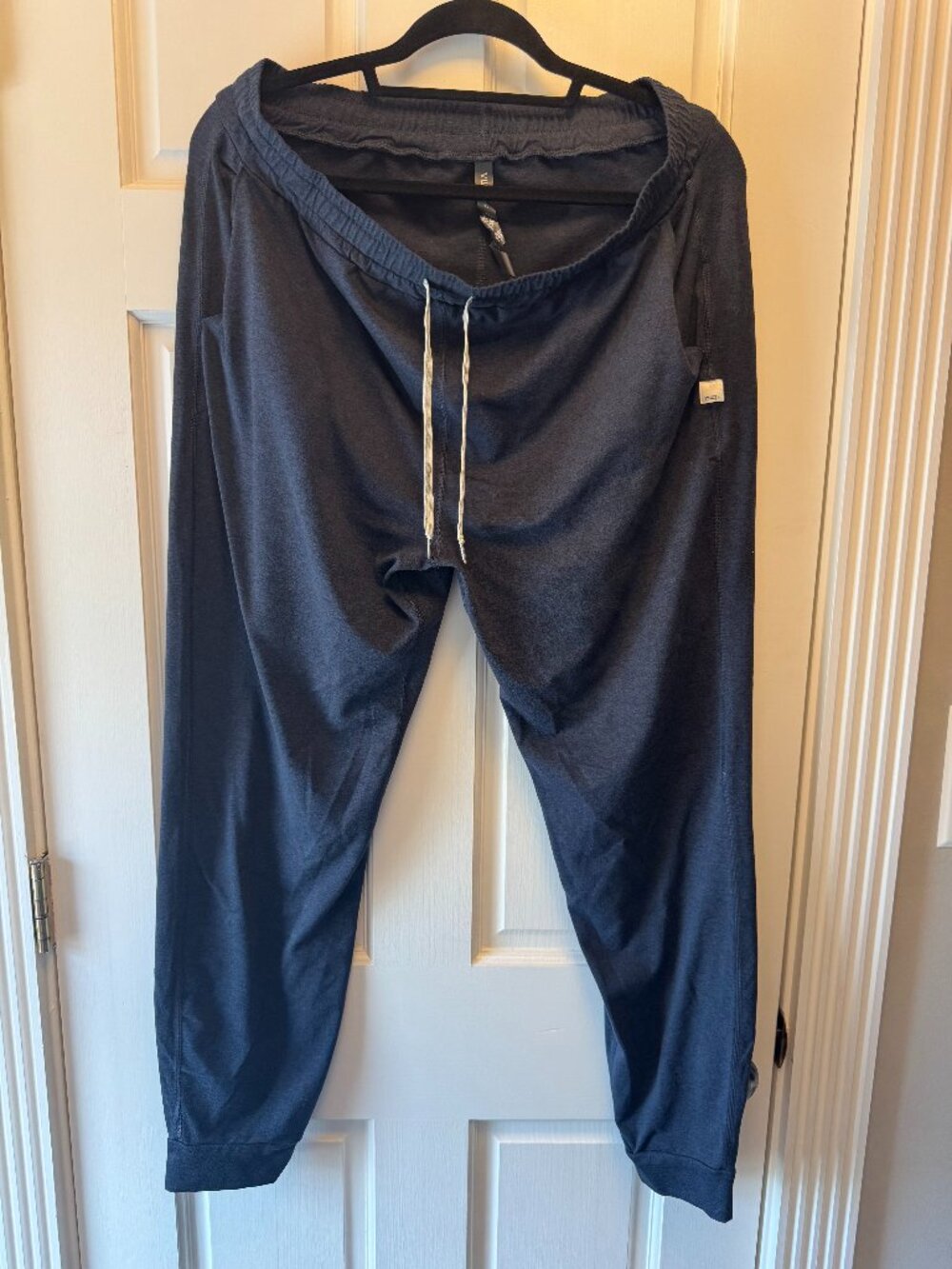 Vuori Women's Performance Jogger
